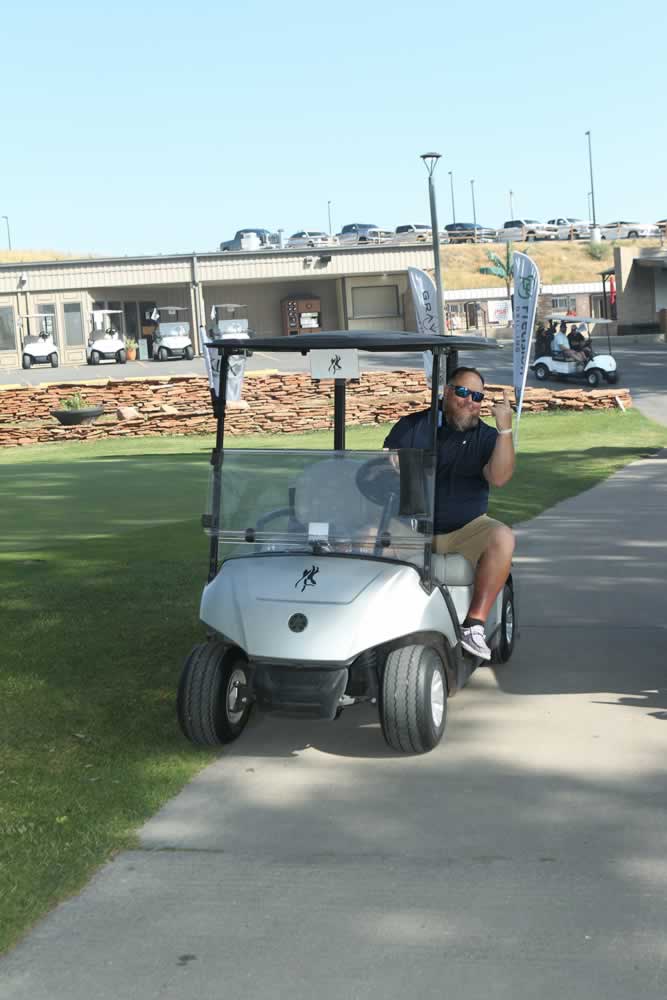 Thurs-MorningD77C4964Wit