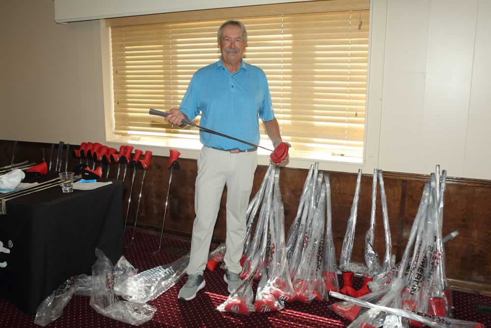 Thurs-MorningD77C4989Wit