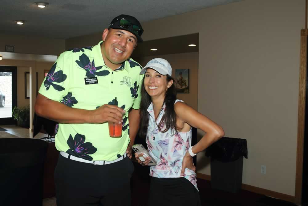 Thurs-PartyD77C5011Wit