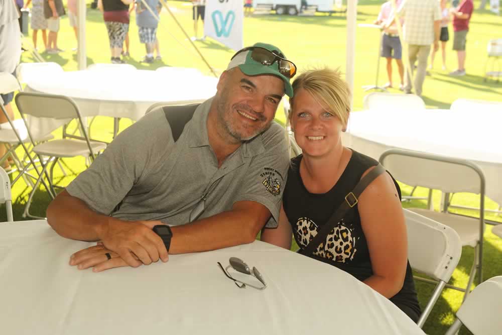 Thurs-PartyD77C5032Wit