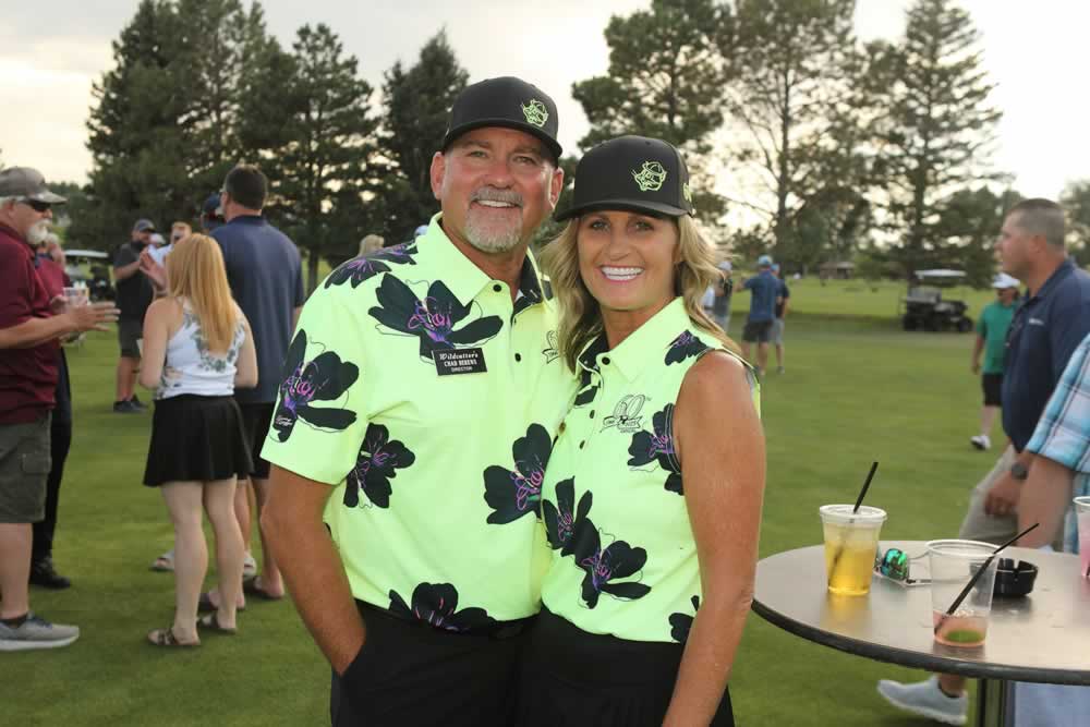 Thurs-PartyD77C5042Wit