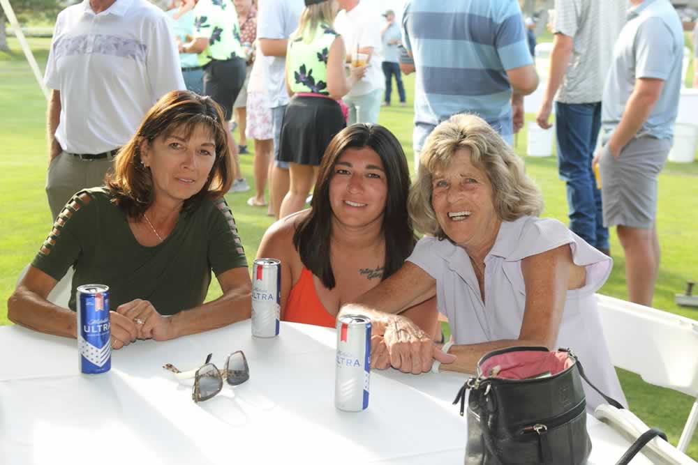 Thurs-PartyD77C5050Wit