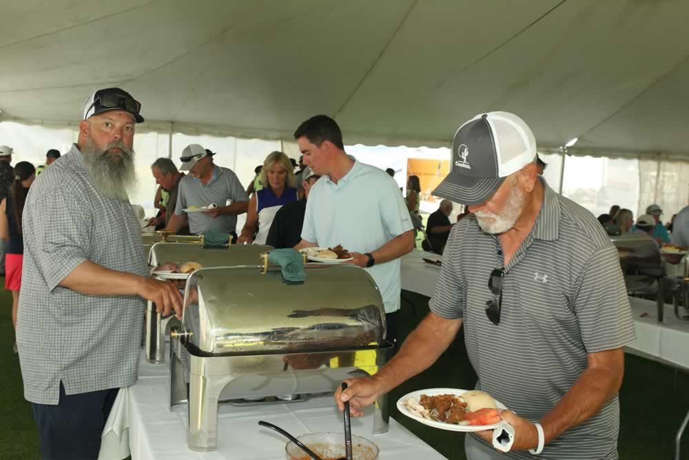 Thurs-PartyD77C5063Wit